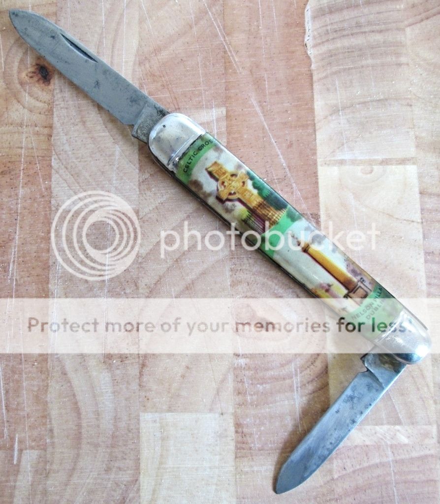 What are some traditional Irish Knives